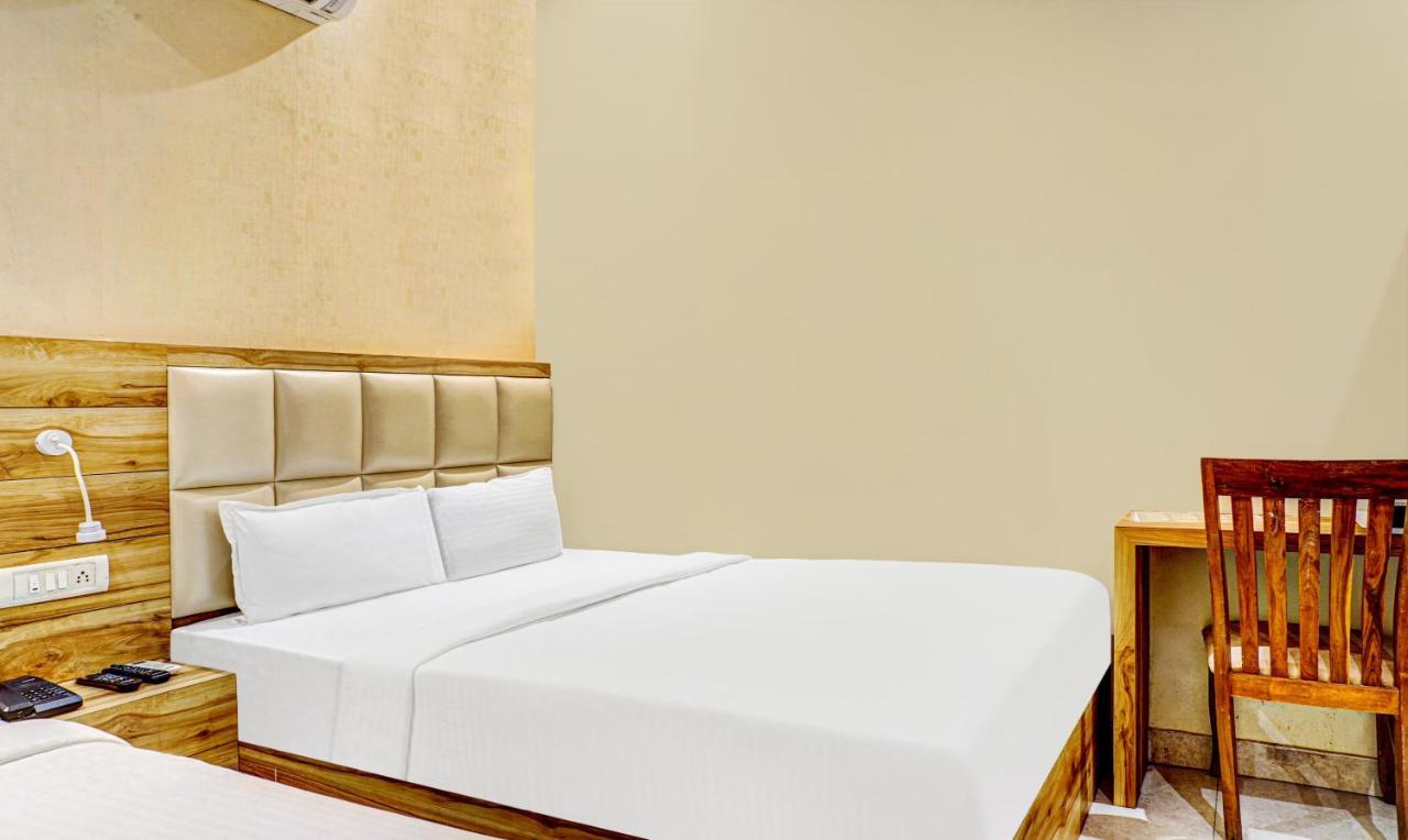 Hotel Sun City Near Saifee Hospital And Hn Reliance Hospital Bombay Extérieur photo