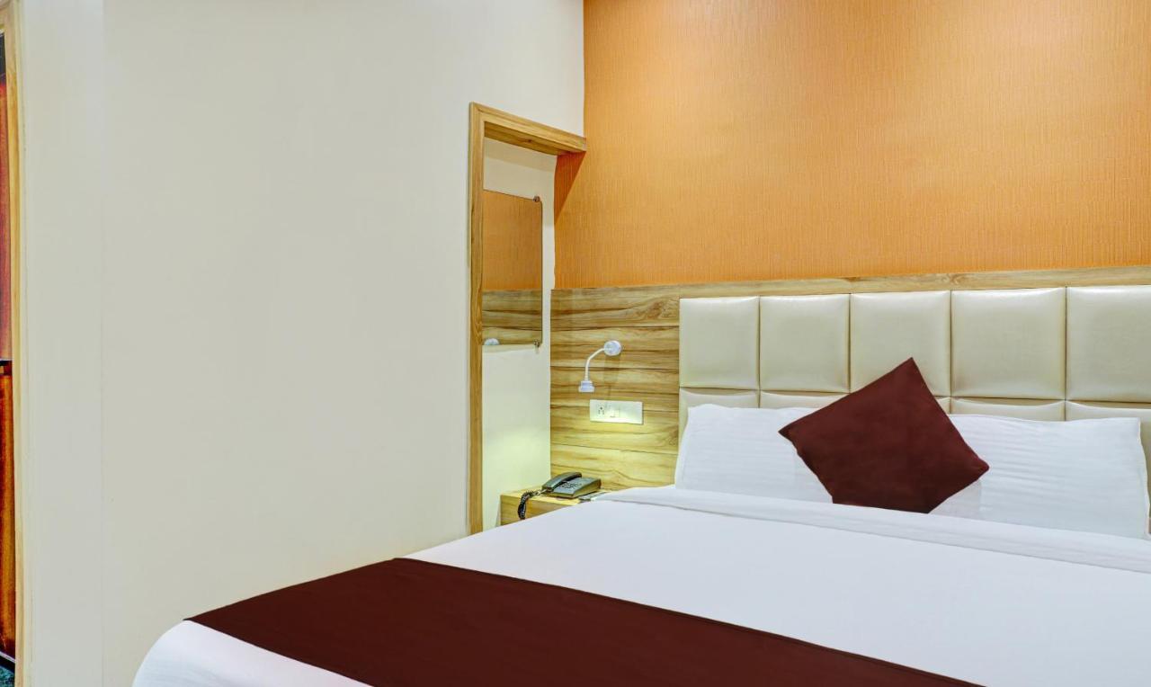 Hotel Sun City Near Saifee Hospital And Hn Reliance Hospital Bombay Extérieur photo