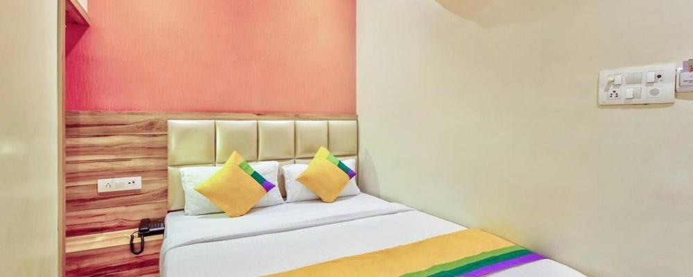 Hotel Sun City Near Saifee Hospital And Hn Reliance Hospital Bombay Extérieur photo