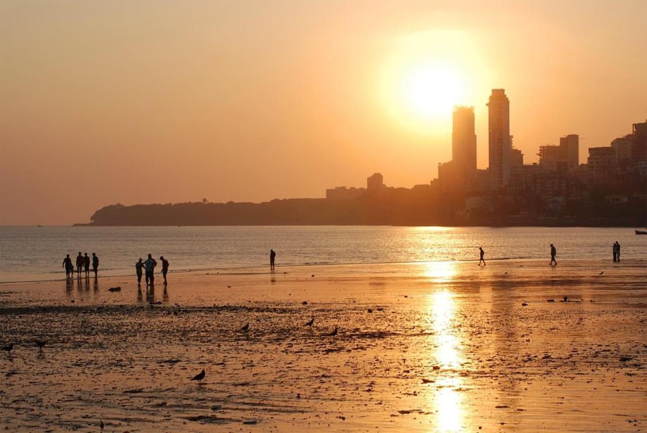 Hotel Sun City Near Saifee Hospital And Hn Reliance Hospital Bombay Extérieur photo